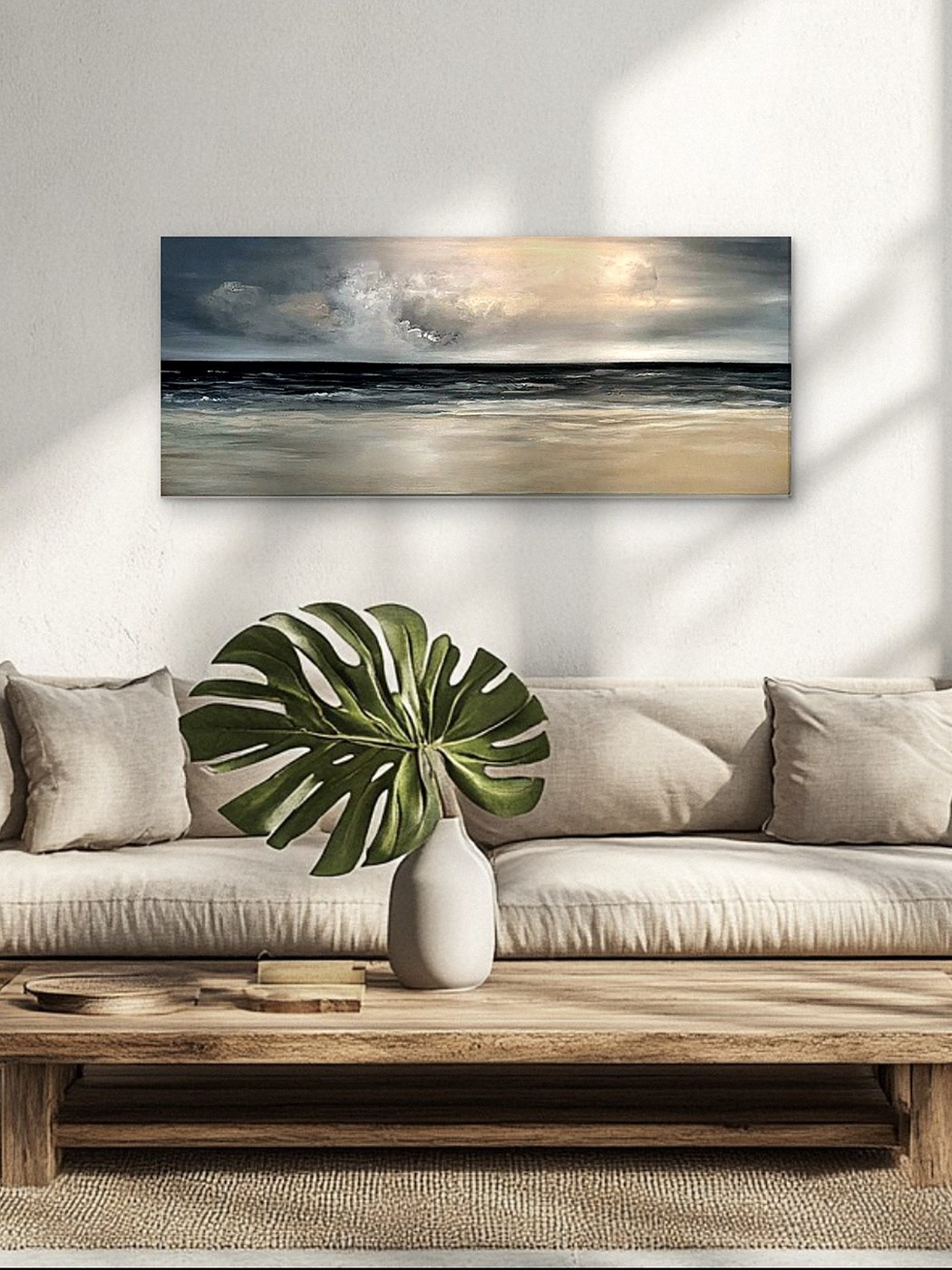 Obra Mares sobre un sillón de lino